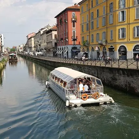 Area 14 Navigli * Milán